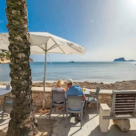 Casa Palmeras - Moraira טאולאדה